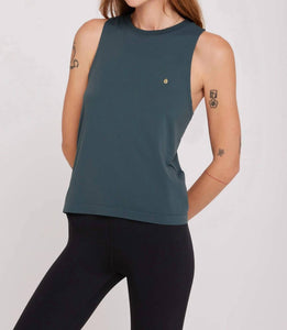 Elevate Seamless Tank