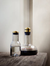 Load image into Gallery viewer, Wine Breather Carafe, Original