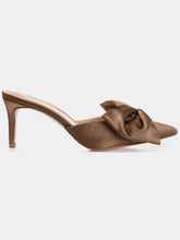 Load image into Gallery viewer, Women&#39;s Tiarra Pump