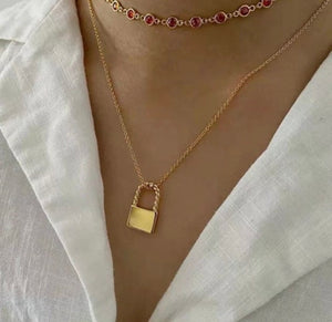 18k Gold Necklace With Padlock Pendant