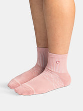 Load image into Gallery viewer, Bamboo Socks | Uptown Quarter Crew | Tea Rose