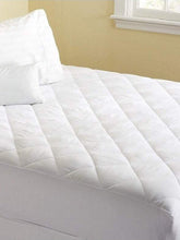 Load image into Gallery viewer, Quilted Fitted Fully Cover Mattress Topper