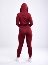 Load image into Gallery viewer, High-Waisted Criss-Cross Training Leggings with Hip Pockets