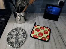 Load image into Gallery viewer, Watercolor Apples and Polkadots Pair of Pot Holders
