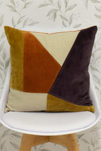 Load image into Gallery viewer, Paoletti Solomon Geometric Cushion Cover (Plum) (18in x 18in)