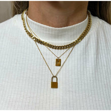 Load image into Gallery viewer, 18k Gold Necklace With Padlock Pendant