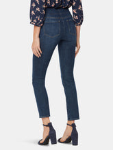 Load image into Gallery viewer, Skinny Ankle Pull-On Jeans - Clean Marcel
