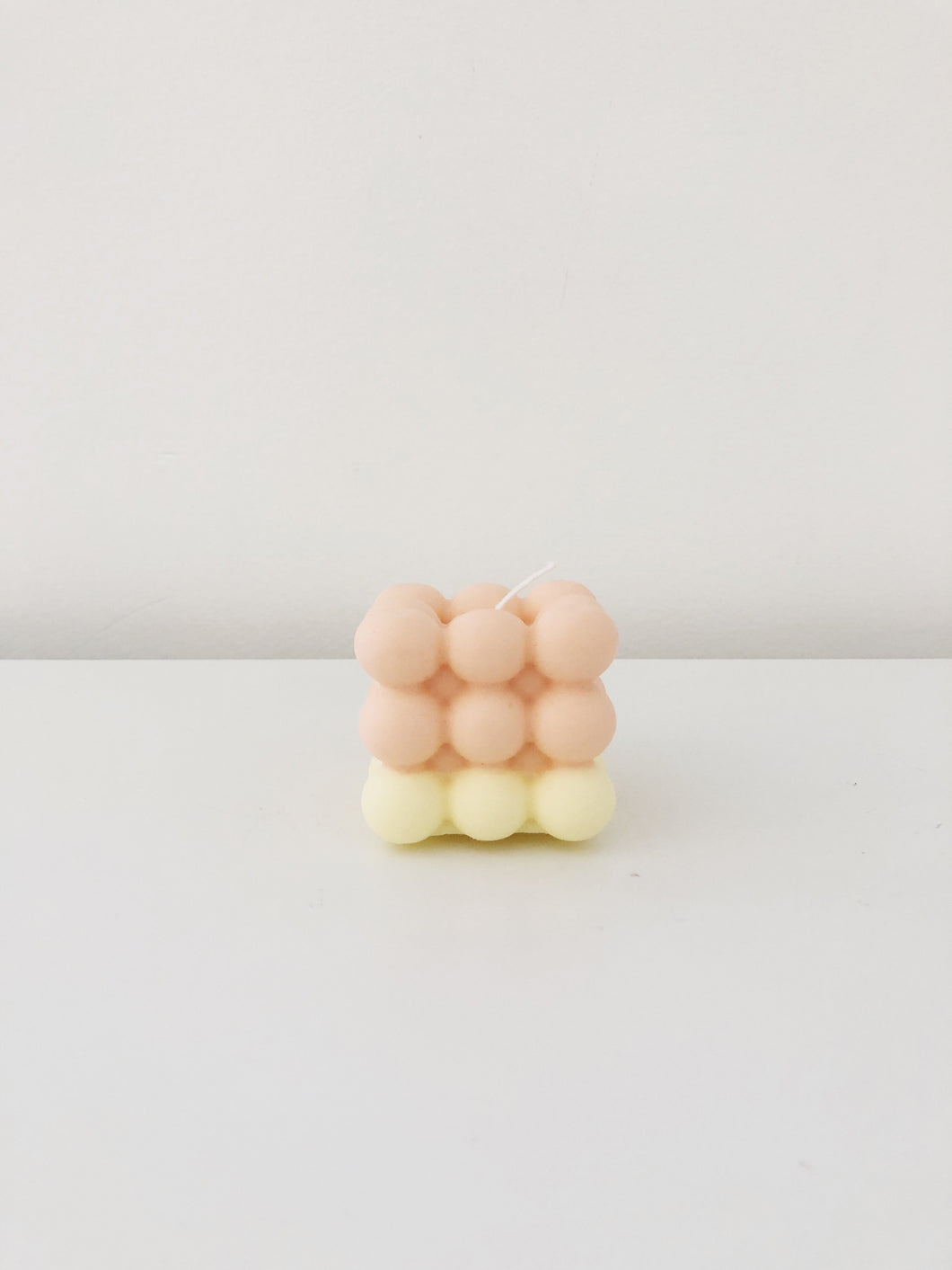 Atom Cube Candle - Peach/Pale Yellow