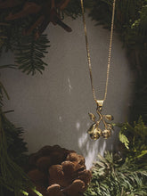 Load image into Gallery viewer, The Clementine Pendant
