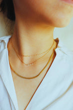 Load image into Gallery viewer, Square Link Gold Chain Choker Necklace
