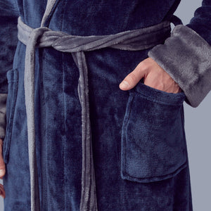 Men's Hooded Plush Robe