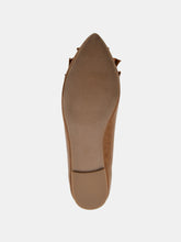 Load image into Gallery viewer, Journee Collection Women&#39;s Judy Flat