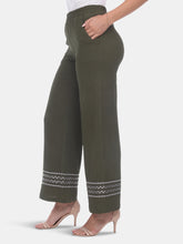 Load image into Gallery viewer, Women&#39;s Wide-Leg Pants