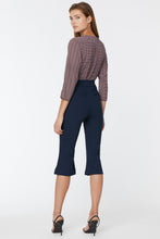 Load image into Gallery viewer, Flared Pedal Pusher Pants - Oxford Navy