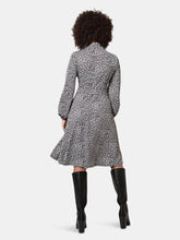 Load image into Gallery viewer, Mallory Dress in Cheetah Asphalt