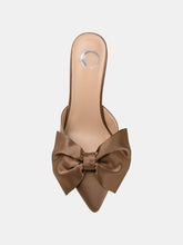 Load image into Gallery viewer, Women&#39;s Tiarra Pump