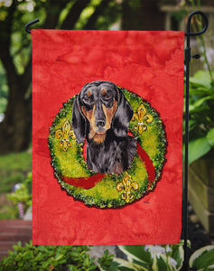 11 x 15 1/2 in. Polyester Dachshund Christmas Wreath Garden Flag 2-Sided 2-Ply