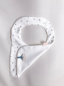 Reversible Cotton Puff Bib