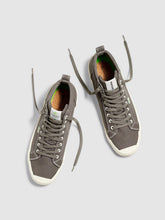 Load image into Gallery viewer, OCA High Pantone Bungee Cord Canvas Contrast Thread Sneaker Men