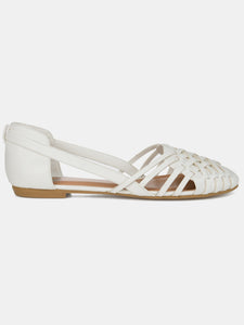 Journee Collection Women's Ekko Flat