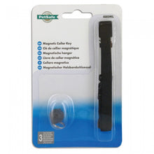 Load image into Gallery viewer, Petsafe Staywell Magnetic Collar And Key (Assorted) (One size)