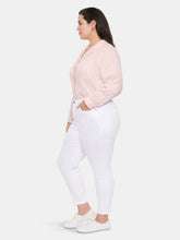 Load image into Gallery viewer, Ami Skinny Ankle Jeans In Plus Size - Optic White