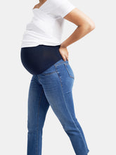 Load image into Gallery viewer, Maternity Vintage Fray Hem Straight Jeans In Korn