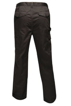 Load image into Gallery viewer, Regatta Mens Pro Cargo Waterproof Trousers - Regular (Traffic Black)