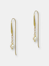 Load image into Gallery viewer, Pearl Arch Earrings