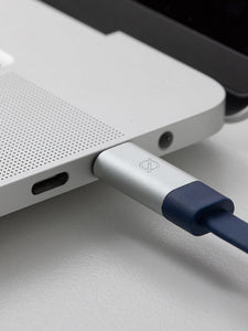 flat USB-C to Lightning cable