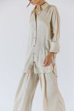 Load image into Gallery viewer, Boyfriend Shirt - Satin Tencel