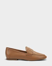 Load image into Gallery viewer, Hour Loafer - Cognac Leather