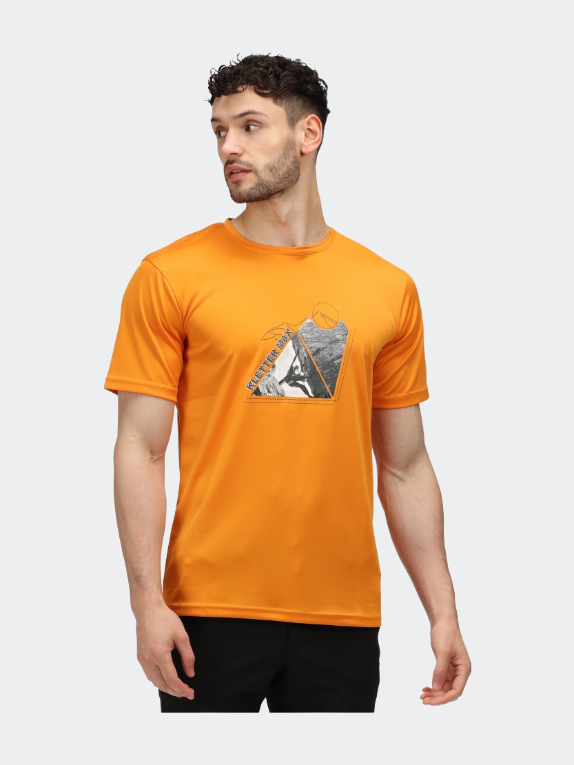 Mens Fingal Slogan Mountain Climbing T-Shirt