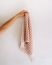 Load image into Gallery viewer, Dotted Turkish Hand Towel - Rose