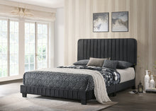 Load image into Gallery viewer, Lodi Green Velvet Upholstered Channel Tufted Full Panel Bed