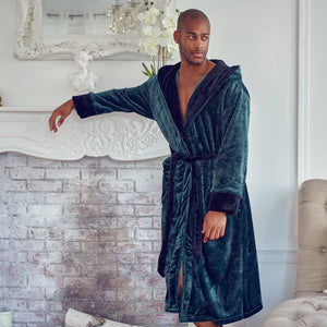 Men's Hooded Plush Robe