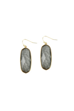 Load image into Gallery viewer, Grey Quartz Facet Stone Earring