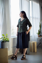 Load image into Gallery viewer, Beth Skirt / Black Linen
