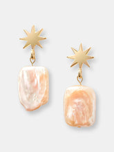 Load image into Gallery viewer, Gold Star + Peachy Pearl Earrings