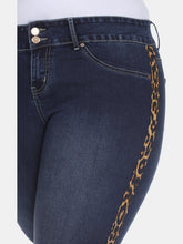 Load image into Gallery viewer, Plus Size Super Stretch Denim with Cheetah Pannel