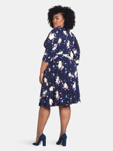 Load image into Gallery viewer, Felicity 3/4 Sleeve Wrap Dress (Curve)
