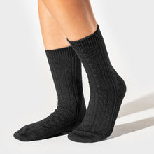 Load image into Gallery viewer, Paper x Superwash Wool Cable Socks - Black