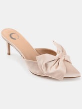 Load image into Gallery viewer, Women&#39;s Tiarra Pump