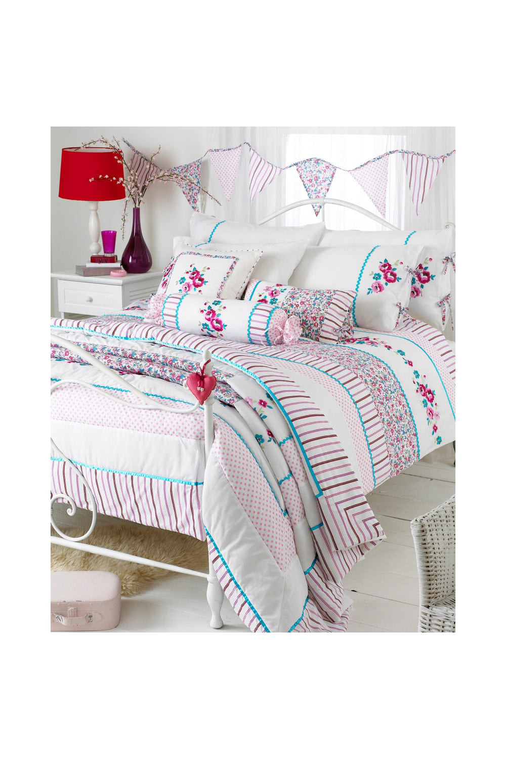 Riva Home Appleby Bedspread (Kingfisher/Pink) (94 x 102 inch) (UK - 240x260cm)