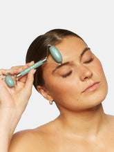 Load image into Gallery viewer, Mint Green Tea Jade Crystal Facial Roller