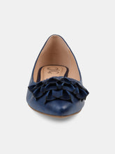 Load image into Gallery viewer, Journee Collection Women&#39;s Judy Flat