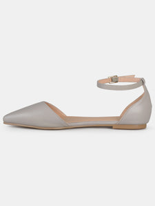 Journee Collection Women's Reba Flat