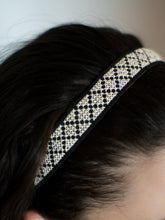 Load image into Gallery viewer, White Tatreez Headband