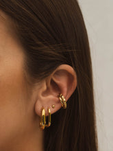 Load image into Gallery viewer, Chunky Amelia Earrings