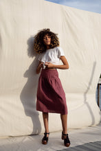 Load image into Gallery viewer, Beth Skirt / Terracotta Linen